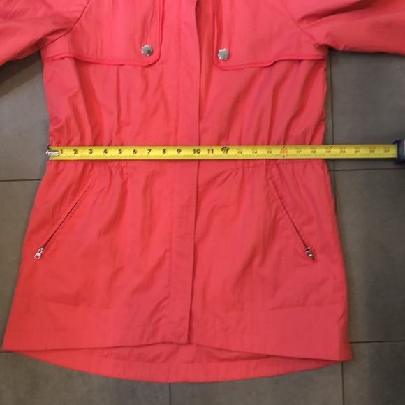 Tahari Fully Lined Rain Jacket - Picture 8 of 14